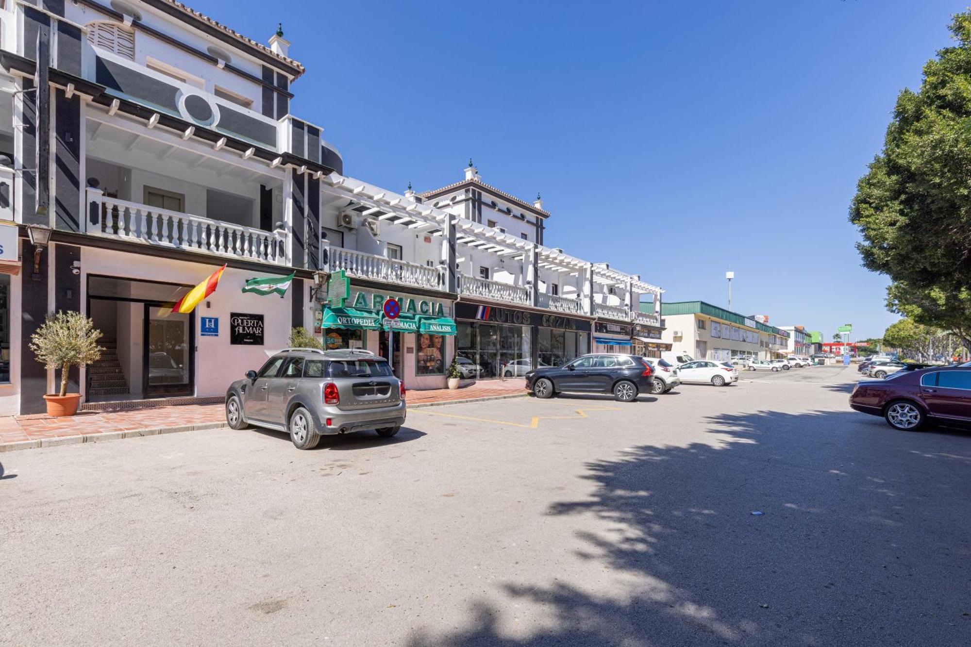 Hostal Puerta Almar Estepona Exterior foto